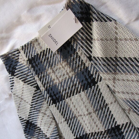 NWT Snidel Skirt 0 Small Plaid Pleated White/Blue Lined NEW - Picture 2 of 6